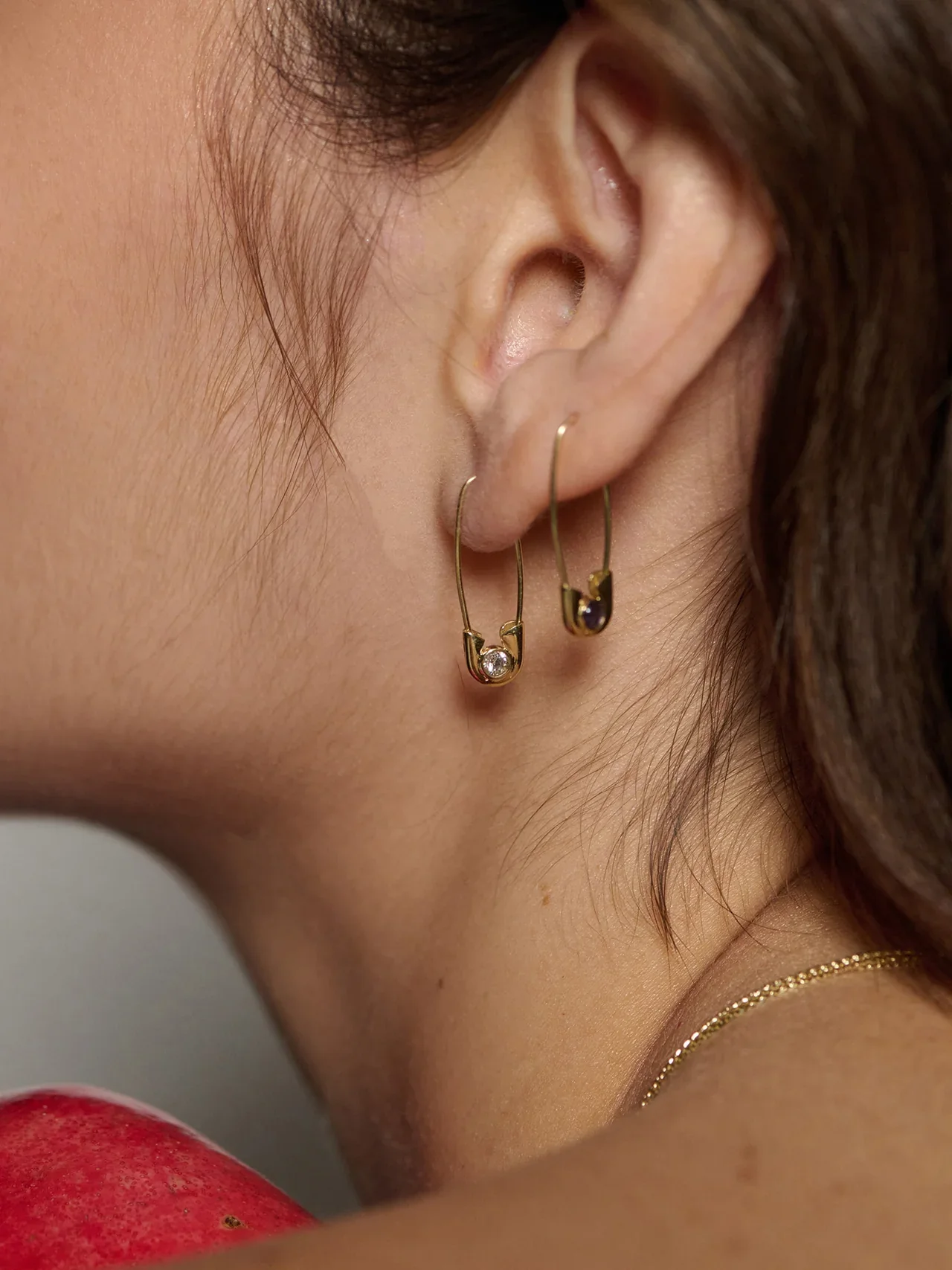 Cirque Safety Pin Earring - Image 3