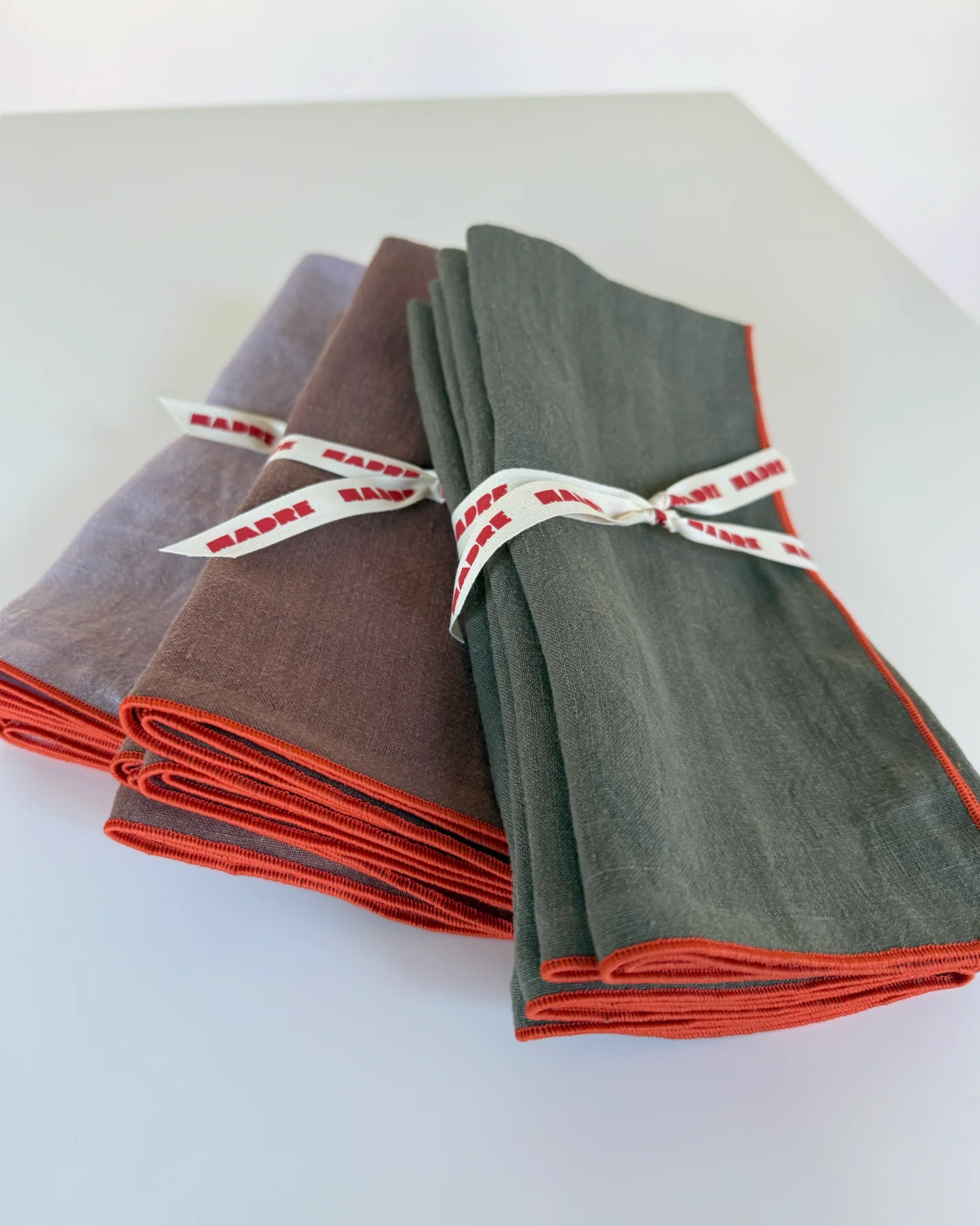 Medium Napkin Set - Image 3
